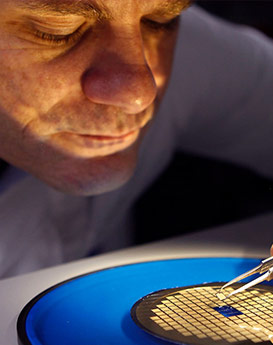 杰登·奥斯卡里昂-广州积家手表官方售后服务中心